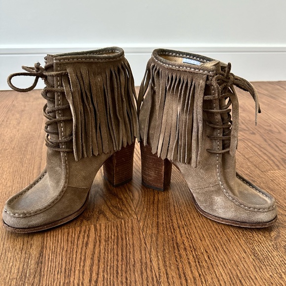 Frye tassel leather booties size 7.5 - Picture 2 of 10